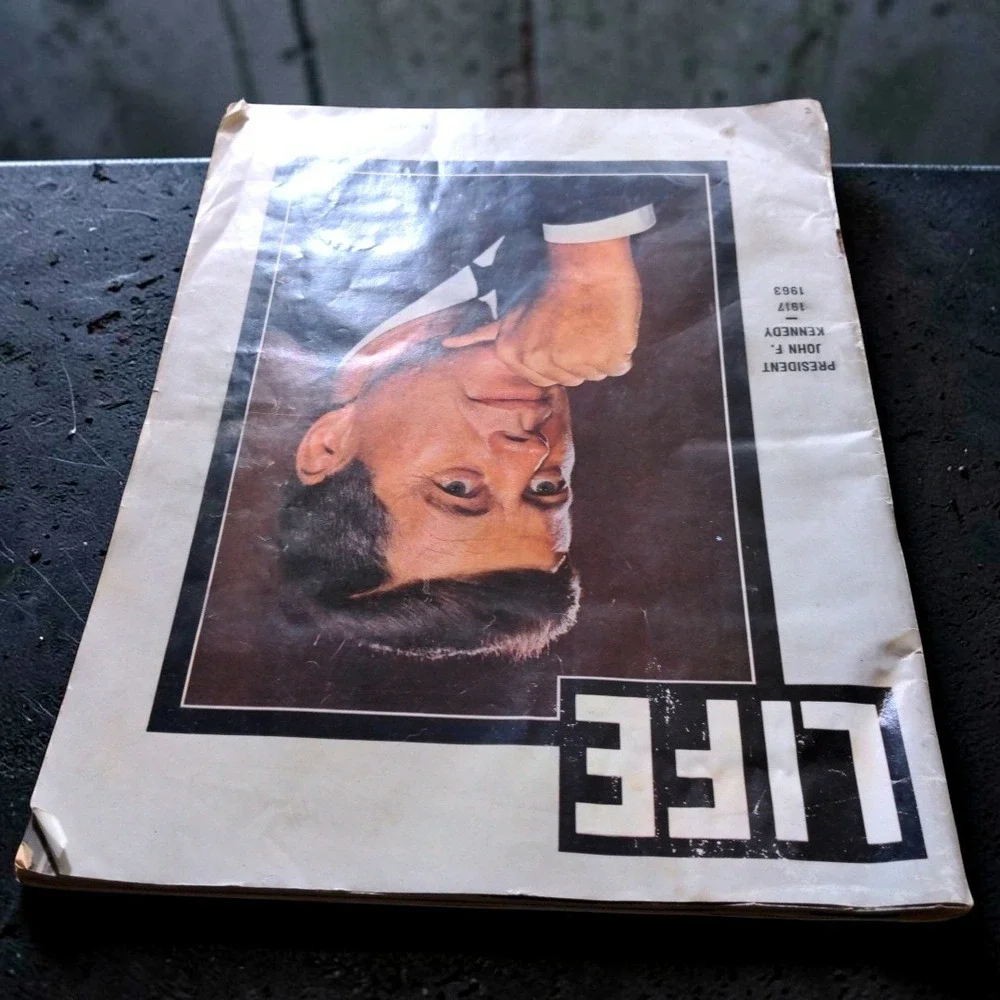 VTG‎ 1963 LIFE Magazine JFK John F Kennedy Memorial Edition November 29 Issue